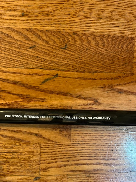 Senior New Right Handed CCM JetSpeed Hockey Stick P90TM Pro Stock