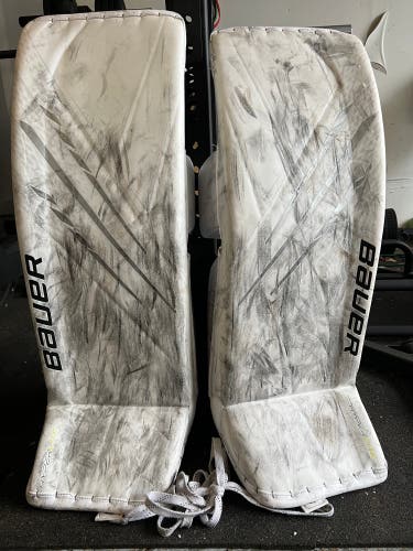 34" Bauer Hyperlite Goalie Leg Pads
