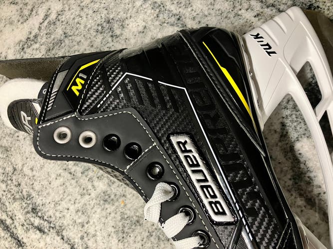 Bauer M1 Hockey Skates Size 6