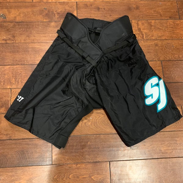 San Jose Sharks 2015 Stadium Series Joe Pavelski Game-Worn Warrior 9K Shell - READ FULL DESCRIPTION