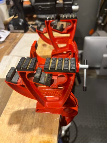 Swix ski tuning vice