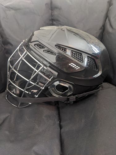 VGC Large Cascade M11 Box Helmet
