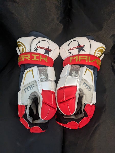 Like New 13" Showtime Maverik M4 Large Gloves