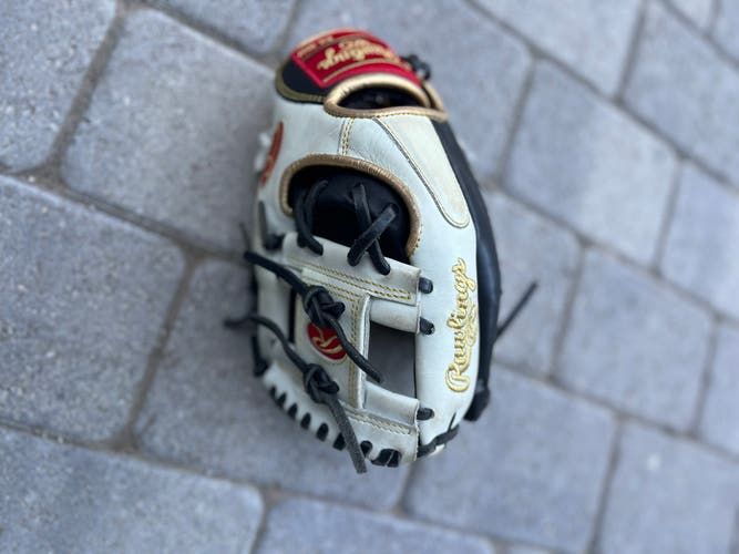 Used Right Hand Throw 11.5" Encore Baseball Glove