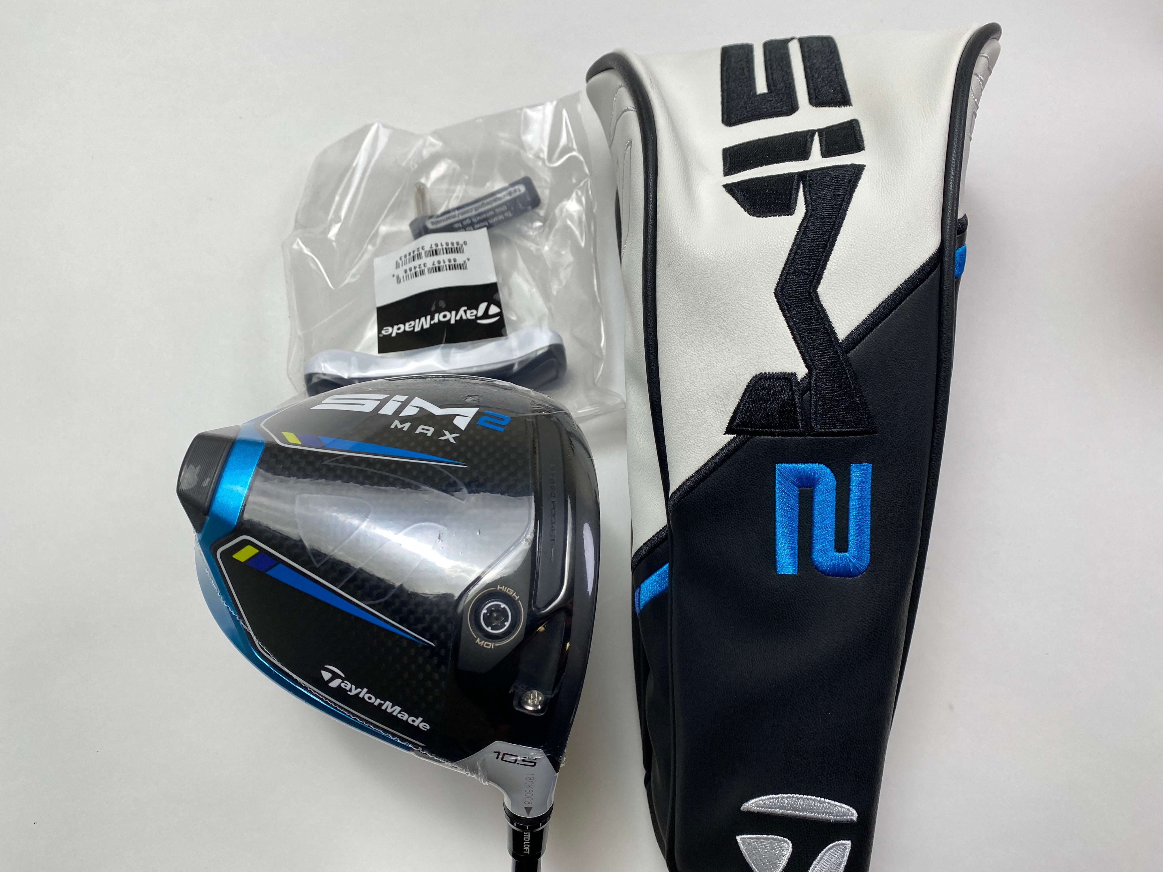 Taylormade SIM2 MAX Driver 10.5* Fujikura Ventus Blue 5R