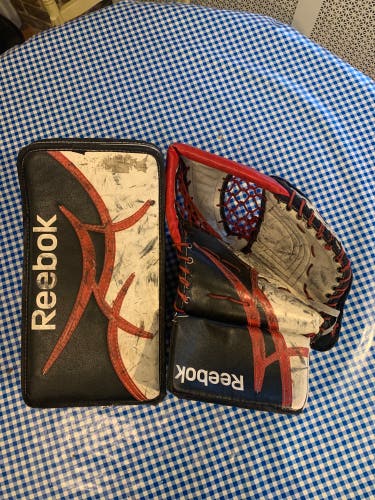Reebok Revoke 7000 Junior Glove And Blocker