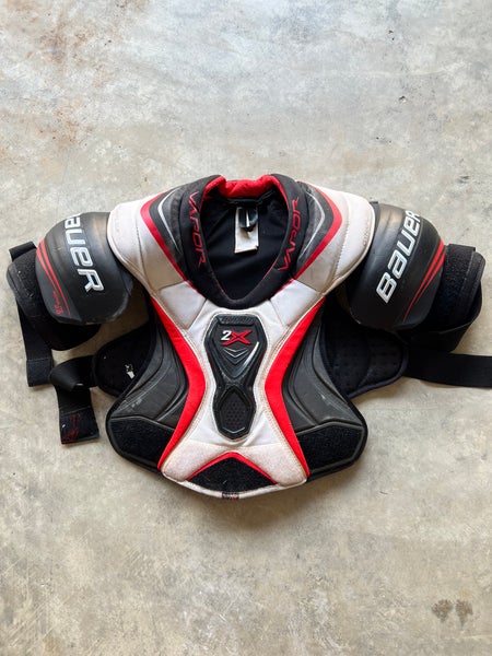 Senior Bauer Vapor 3X Hockey Shoulder Pads