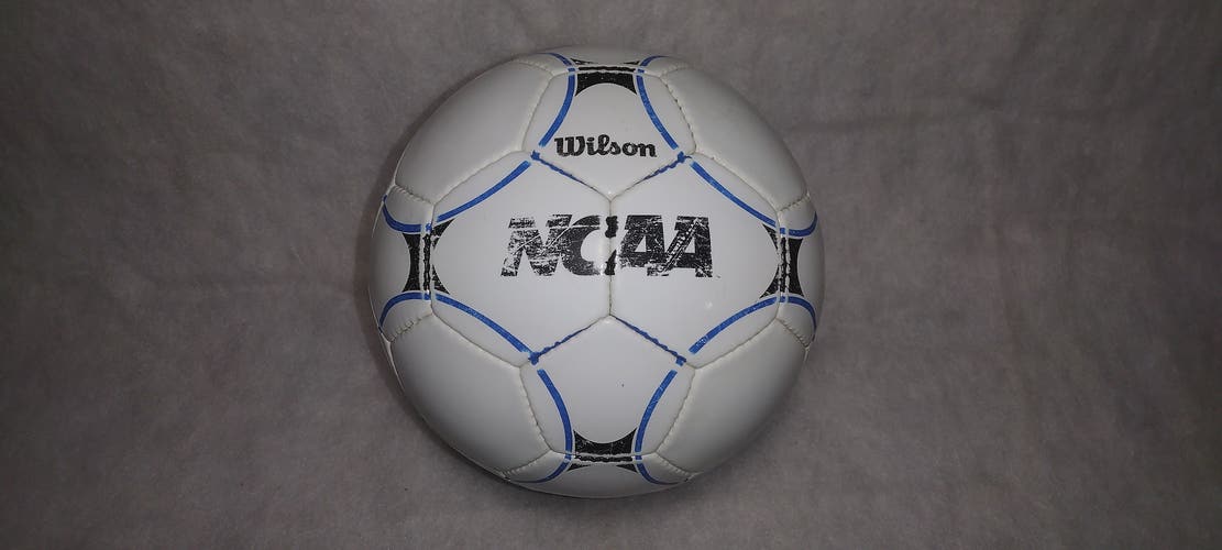 Wilson Avanti [Shipped Fast Today] Match Soccer Ball