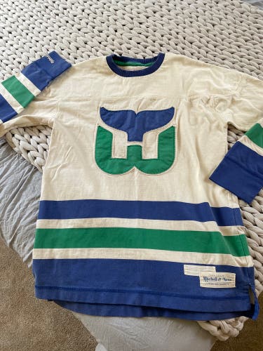 Hartford Whalers sweatshirt