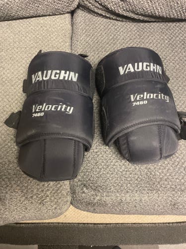 Used Vaughn Goalie Knee Pads Senior