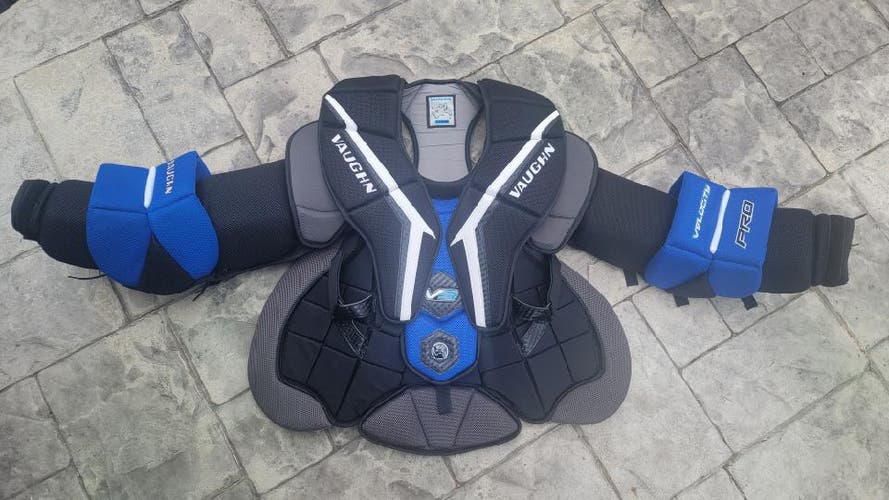 Used XL Vaughn Velocity V9 Goalie Chest Protector