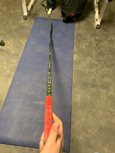 Senior Right Handed P29  RibCor Trigger 3 PRO PMT Hockey Stick