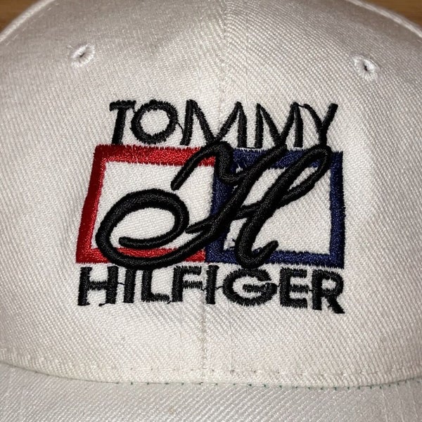vores undulate krak Vintage Tommy Hilfiger Hat Cap Strap Back Adjustable White Front Flag Box  Logo | SidelineSwap