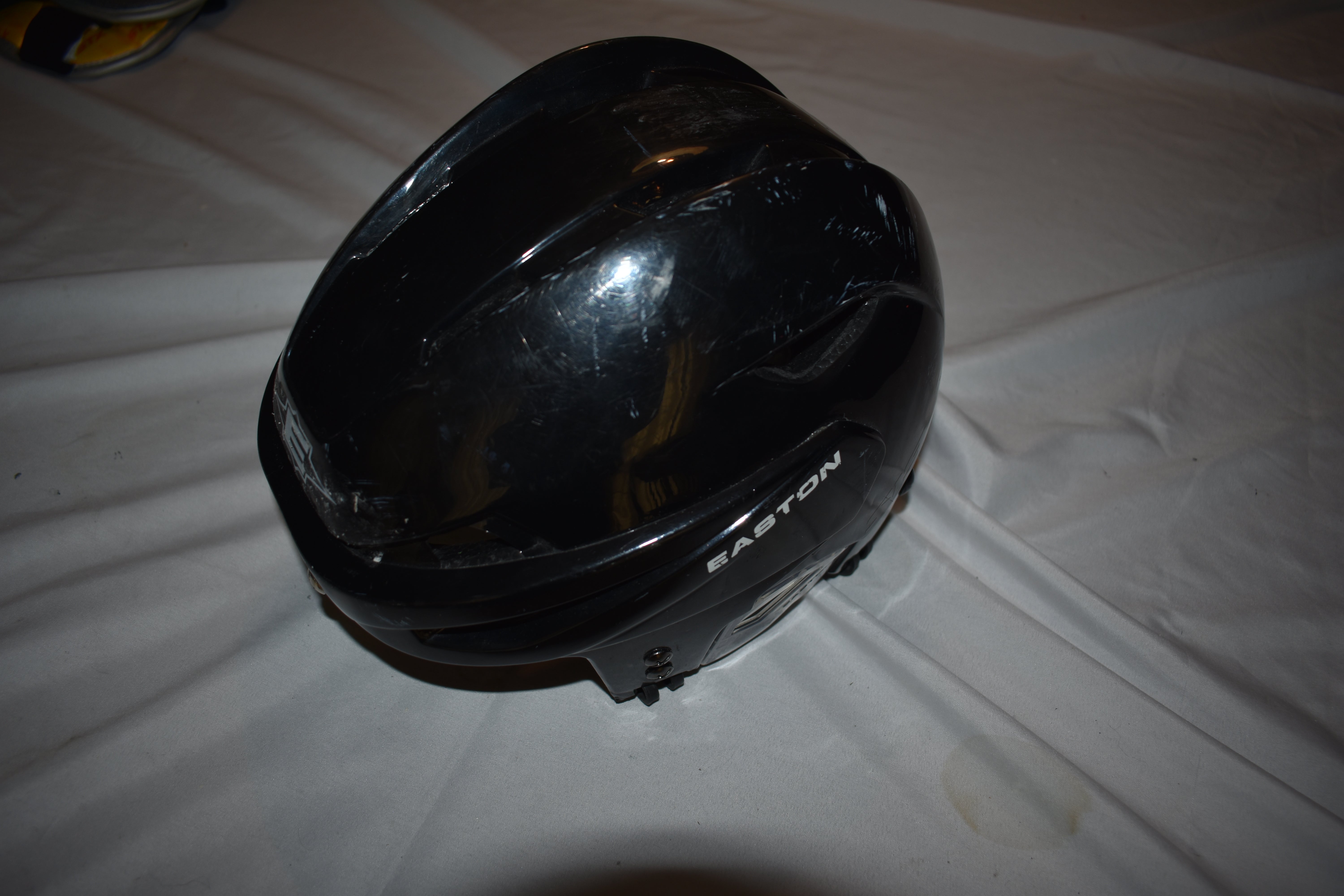 More helmets on sale. Easton S19 and - Eddy's Hockey Shop