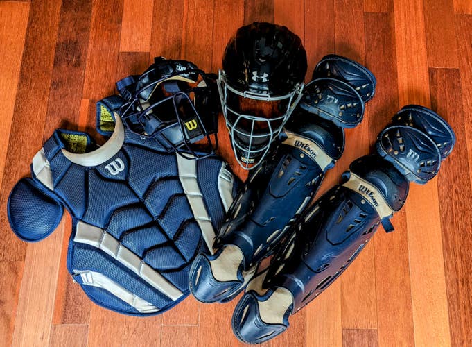 Wilson Pro Stock Adult Catcher's Set