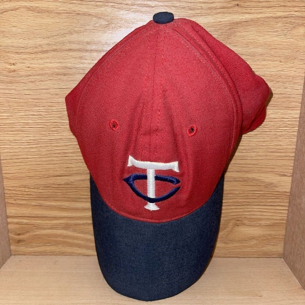 Vintage Minnesota Twins Roman Pro Cooperstown Fitted Hat Size 7 1