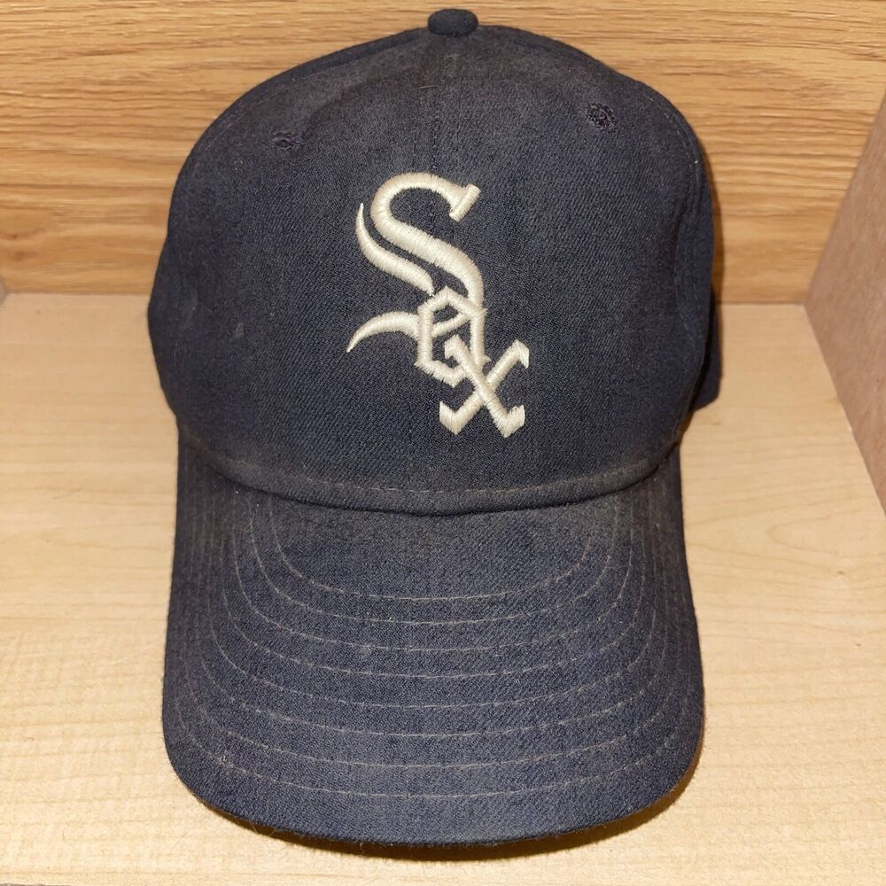 Chicago White Sox Hat Baseball Cap Fitted 7 3/8 New Era Vintage