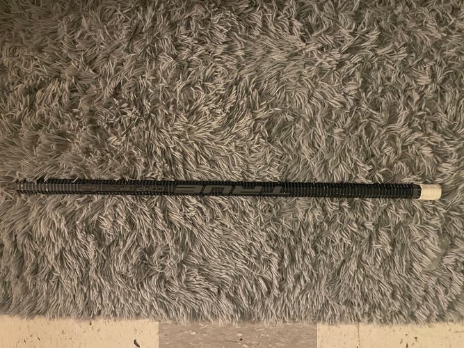 Black True Comp SF 4.0 Lacrosse Shaft