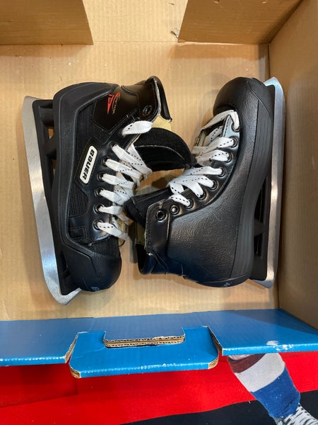 New Bauer Regular Width Size 1 Reactor 1000 Hockey Goalie Skates