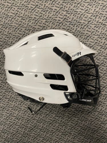 Like New Cascade CPV-R White Med/Large lacrosse helmet