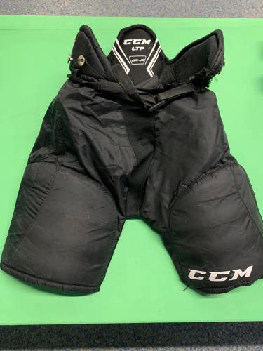 Used Junior CCM LTP Hockey Pants (Size: Medium)
