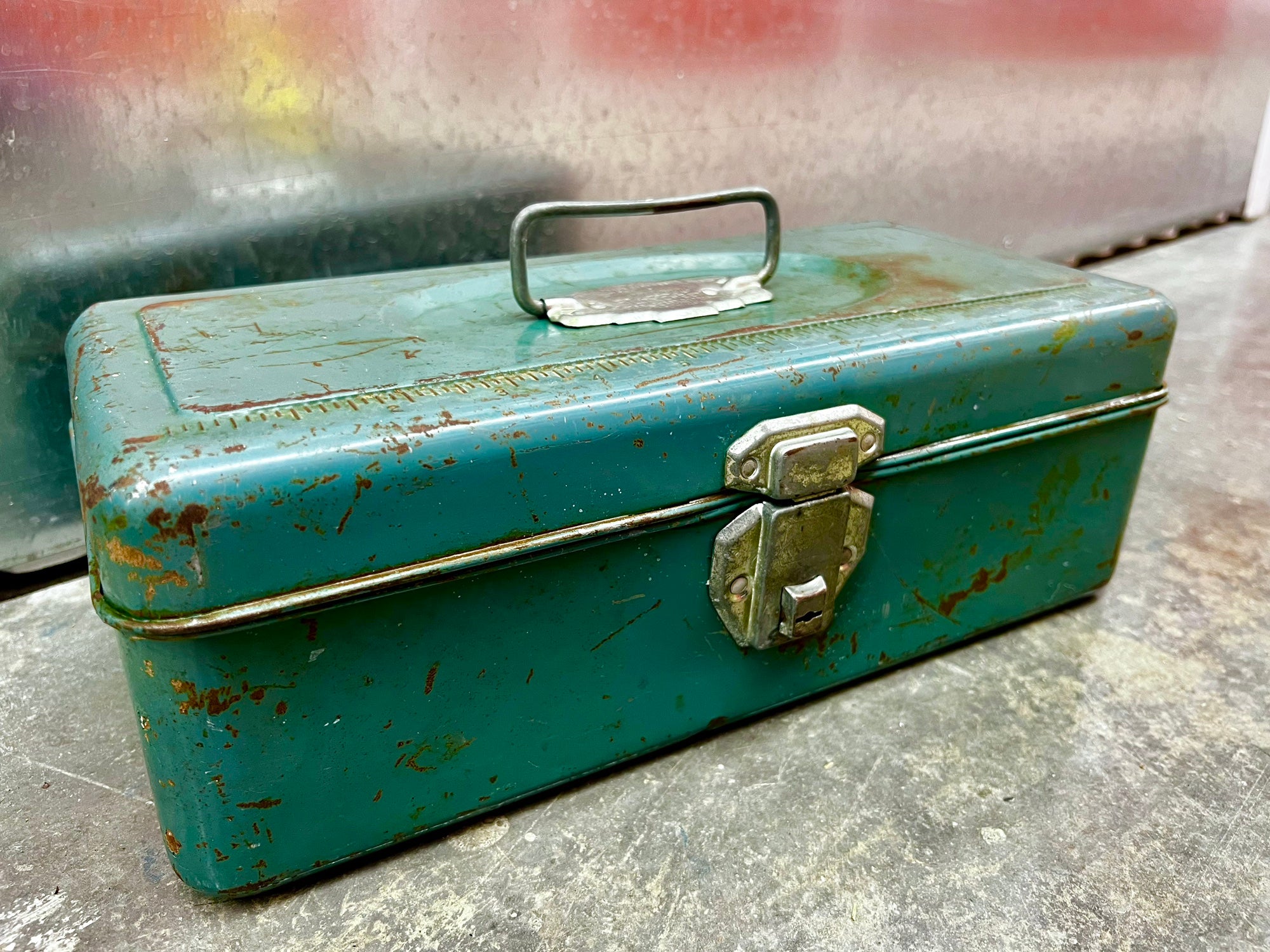 Vintage Plano Tackle Box 2 Tier Fold Out Tray Fishing Fishing Gear USA 海外  即決