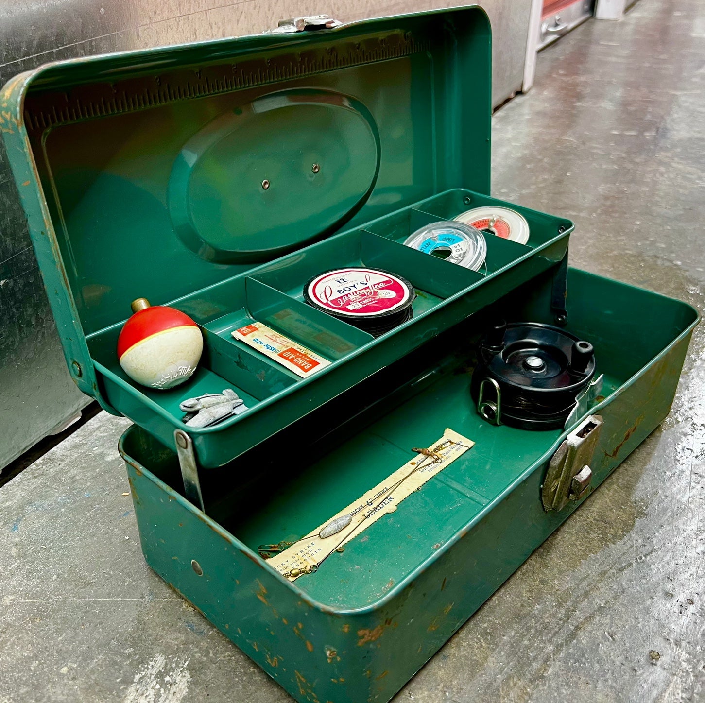 Plano Vintage Fishing Tackle Box | SidelineSwap