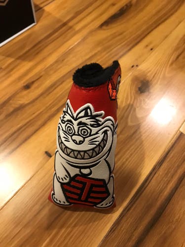 Bettinardi lucky cat headcover