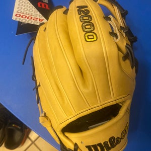 New Infield 11.5" A2000 Baseball Glove