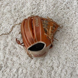 Right Hand Throw 11.5" A2000 Baseball Glove