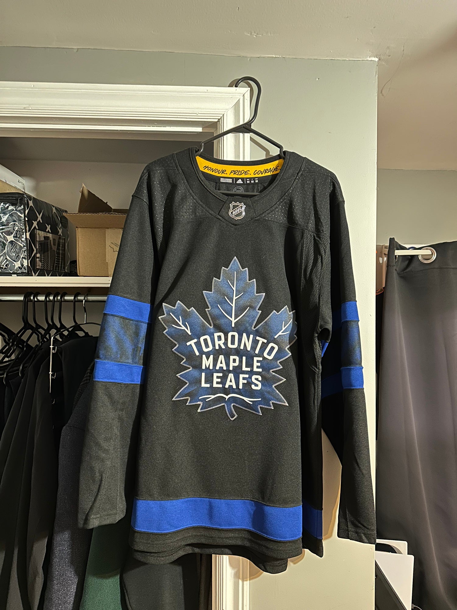 Customizable Toronto Maple Leafs Adidas Primegreen Authentic NHL Hocke –