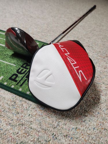 New Men's TaylorMade Right Handed Stealth 2 HD Driver Regular Flex 10.5 Loft