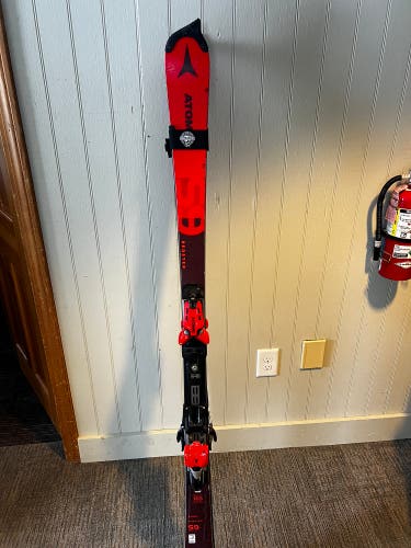 Used Racing With Bindings Max Din 16 Race Skis