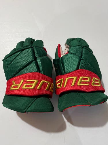 Used Bauer 14" Pro Stock Vapor 2X Pro Gloves digital palms minnesota wild