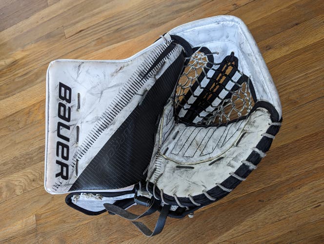 Used Bauer Regular Supreme 2S Pro - Senior