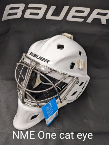 New Bauer NME One Goalie Mask white cat eye Senior medium