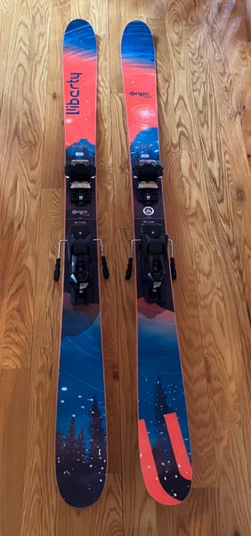 New Unisex 2022 Liberty All Mountain 171 cm Skis With Bindings Max Din 14
