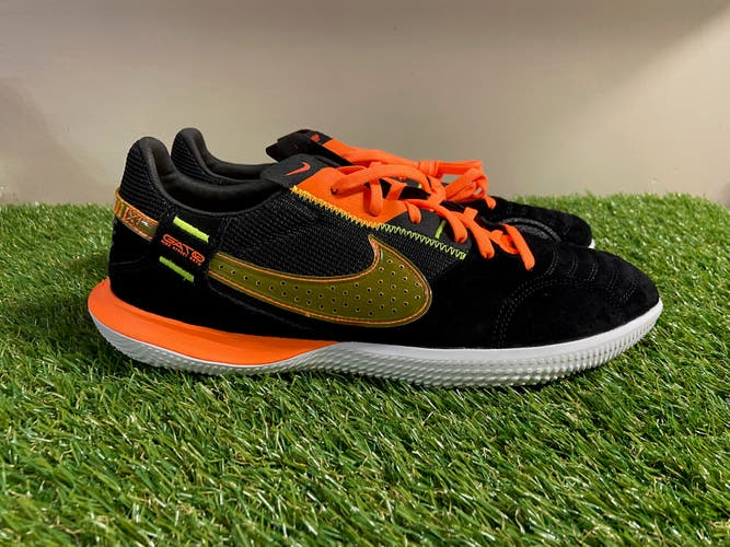 Nike StreetGato Indoor Soccer Shoes Black Total Orange Mens Size 7 DC8466-081