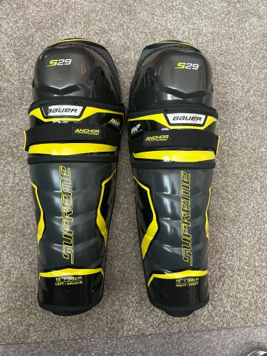Bauer  Supreme S29 Shin Pads 15”