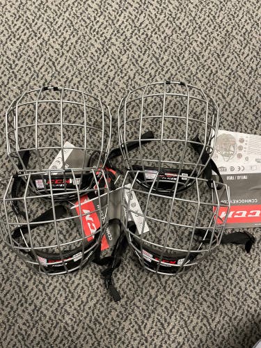 4-Pack CCM FL40 Large Masks