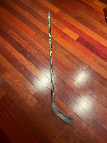 Senior Left Hand P92M Sling Hockey Stick