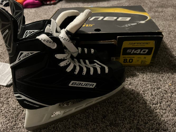 Used Bauer Regular Width Size 8 Supreme 140 Hockey Skates