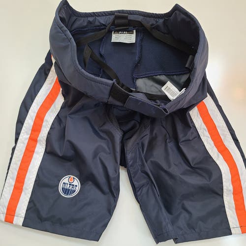 Edmonton Oilers CCM PP90 ProStock pant shell Large, LIKE NEW!