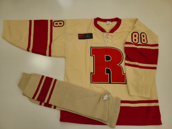 New XXL Rebels Hockey Jersey, Vanilla & Red #88