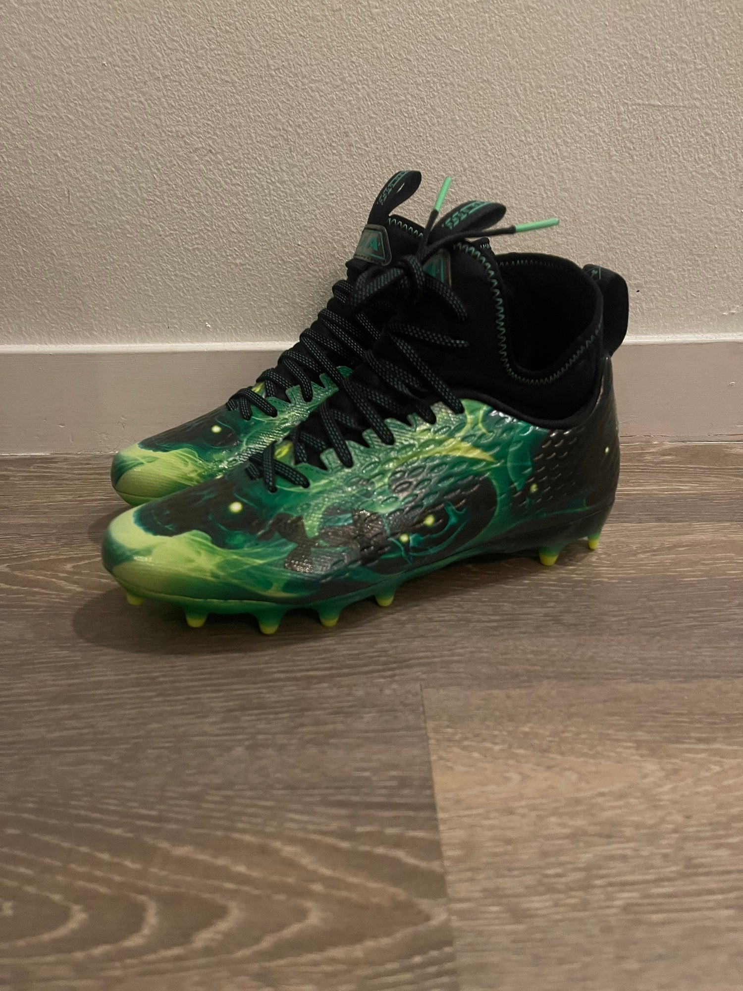 Under Armour Spotlight Lux MC Slime men's size 13