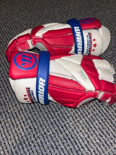 Used Player's Warrior 12" Burn Lacrosse Gloves