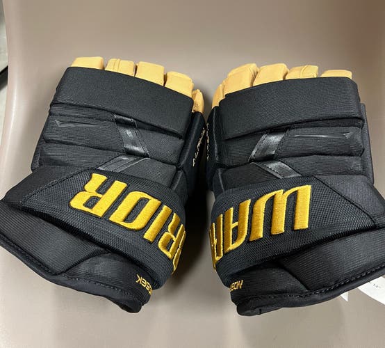 Warrior Pro Stock Alpha DX Gloves 14”