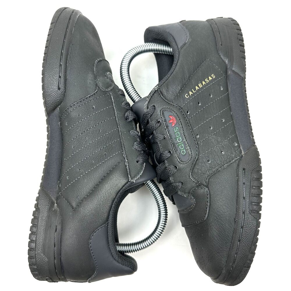 black calabasas yeezy