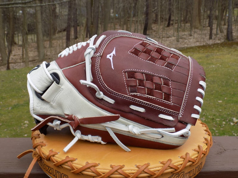 mizuno supreme series softball glove