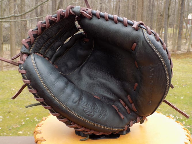 Used Rawlings Right Hand Throw Catcher's Renegade Baseball Glove 32.5"
